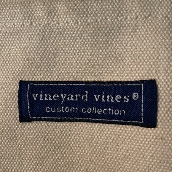 Vineyard vine University of Texas tote - Picture 2 of 9